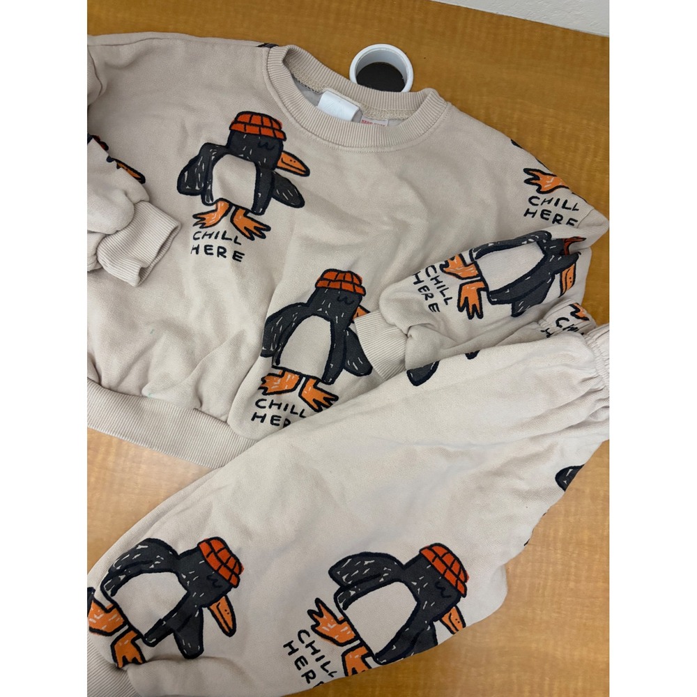 Zara Kids Penguin Chill Here Sweatshirt and Sweatpants Set Beige 5 Years 110cm